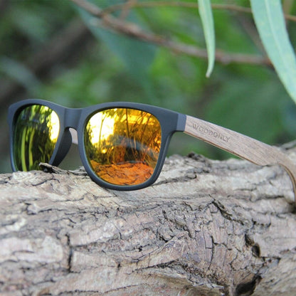 Retro Wooden Sunglasses: Timeless Style, UV400 Polarized Lenses - Nourishment Tapestry